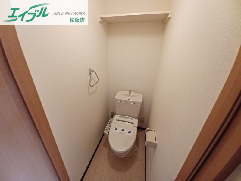トイレ　同型参考写真
