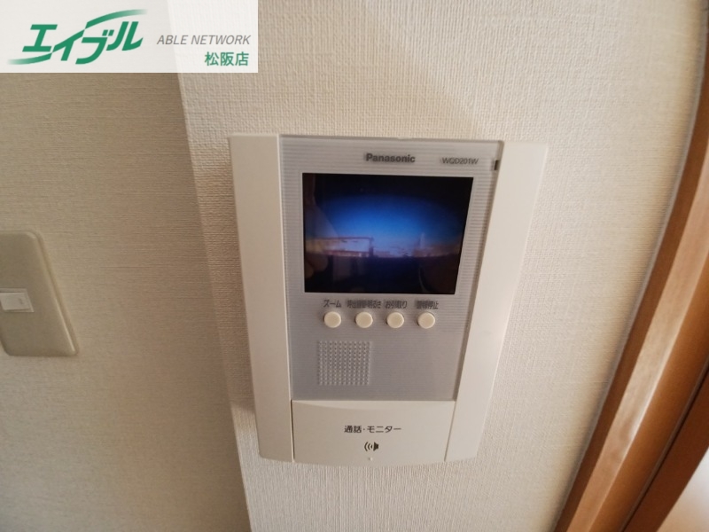 セキュリティ　同型参考写真