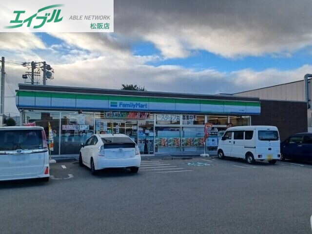 コンビニ　ファミリーマートみくも店（コンビニ）まで382m