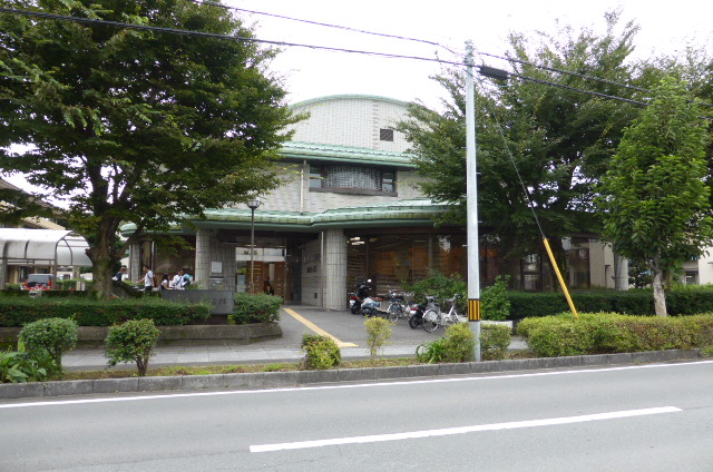 図書館　伊勢市立伊勢図書館（図書館）まで1679m