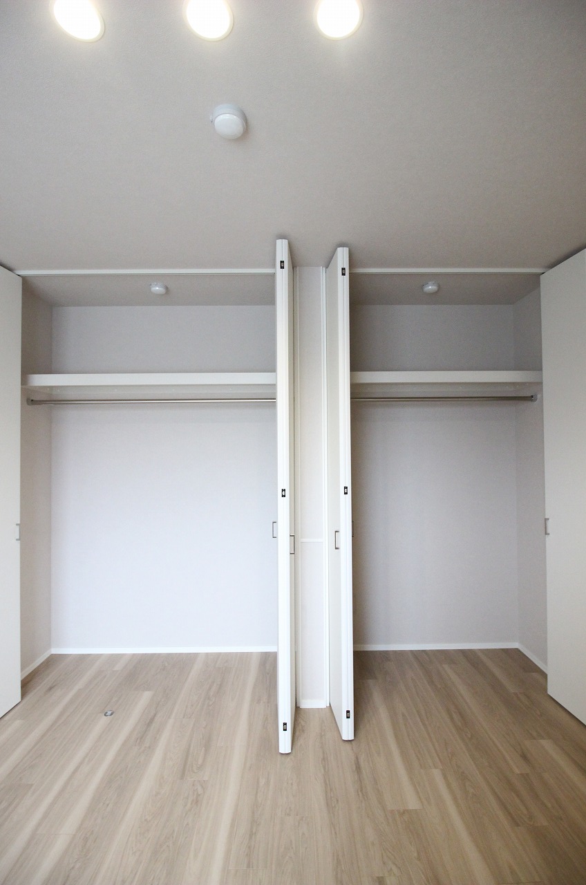収納　同タイプの別の部屋の写真です