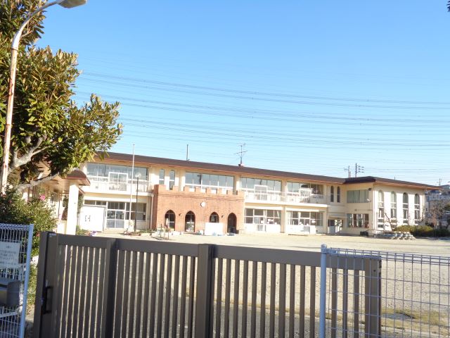 幼稚園・保育園　岡田西保育園（幼稚園・保育園）まで1200m