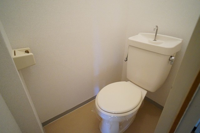 トイレ　図面と現状に相違がある場合には現状を優先