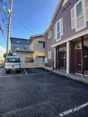 駐車場　駐車場