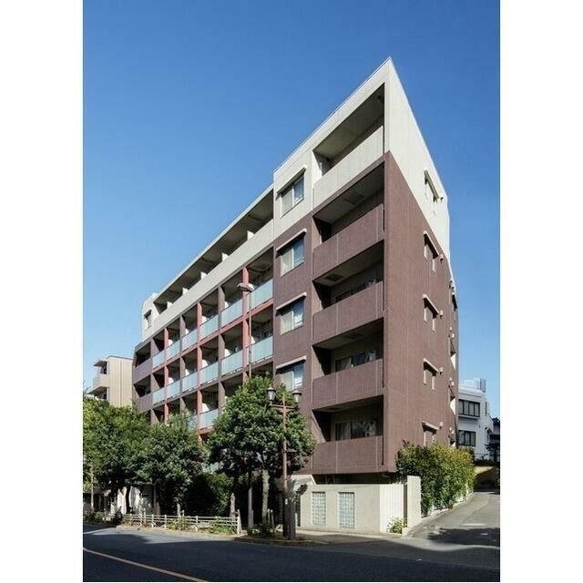 建物外観　コンフォリア文京白山　東京都文京区本駒込１