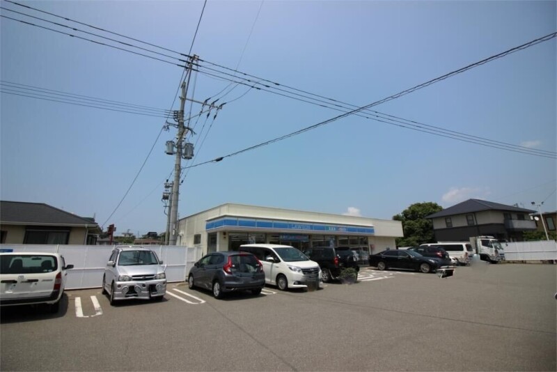 コンビニ　ローソン宗像田熊一丁目店（コンビニ）まで396m