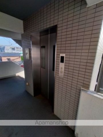 ロビー　ロビー