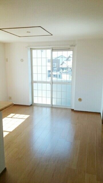 ベルウッド壱番館 Aの居間写真