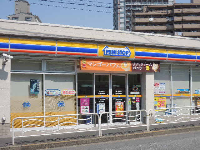 コンビニ　ミニストップ 福通越中島店（コンビニ）まで297m