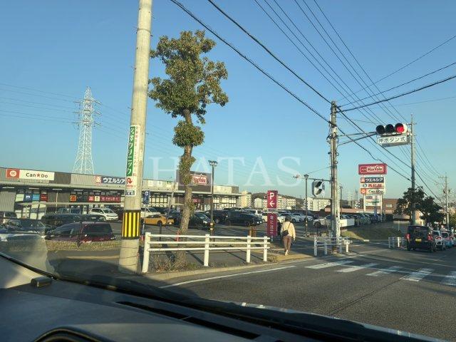 スーパー　マックスバリュ東海荒尾店（スーパー）まで726m
