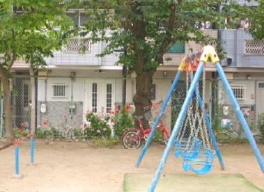 公園　済美公園（公園）まで370m