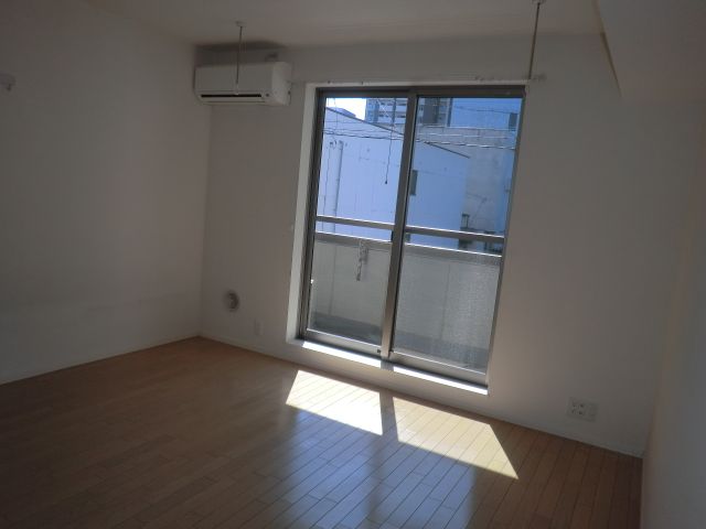 眺望　清潔感のあるオシャレな室内です