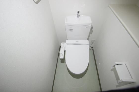 トイレ　※他部屋の写真です。