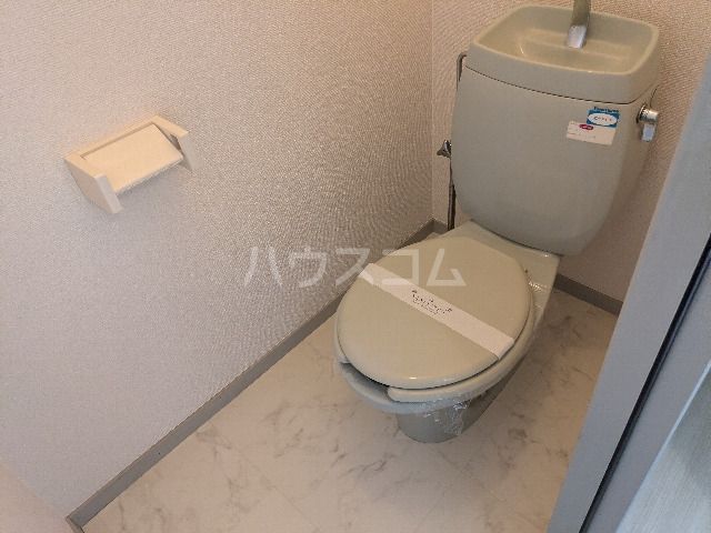 インターハイツBのトイレ写真