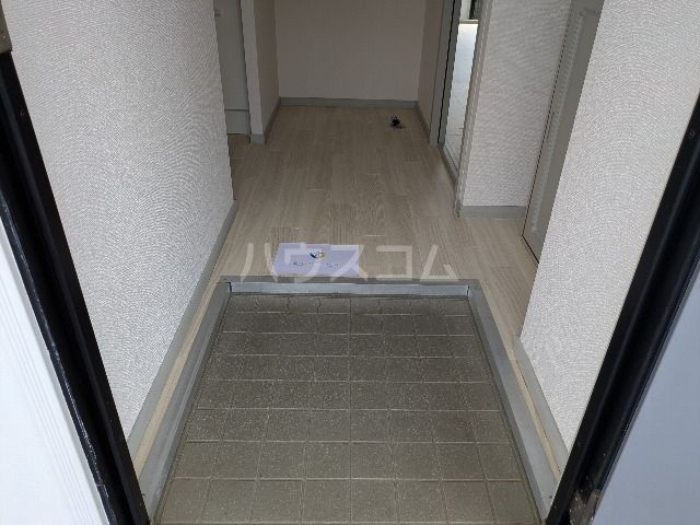 インターハイツBの玄関写真