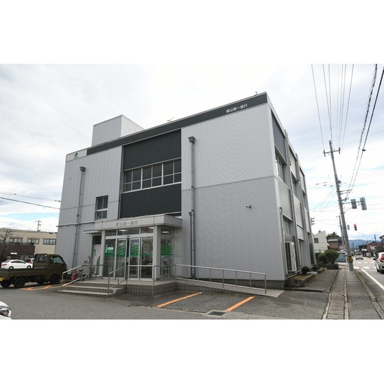 銀行　富山第一銀行月岡支店（銀行）まで759m