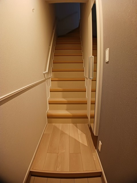 ＪＲ羽越本線 村上駅 徒歩17分 2階建 築2年の玄関写真