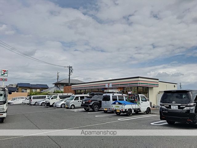 コンビニ　セブン－イレブン豊明栄町店（コンビニ）まで423m