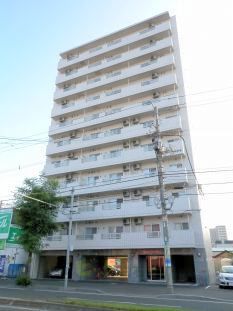 建物外観　菊水駅徒歩１分の高層２ＬＤＫマンションです♪