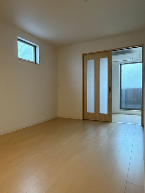 F+style一津屋1号館の居間写真