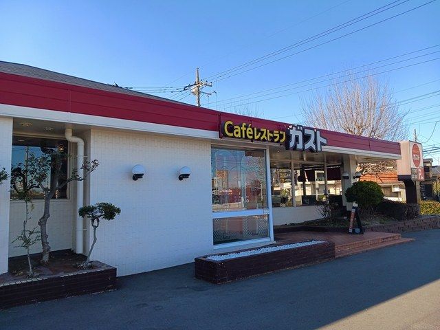 飲食店　ガスト川口石神店（飲食店）まで774m