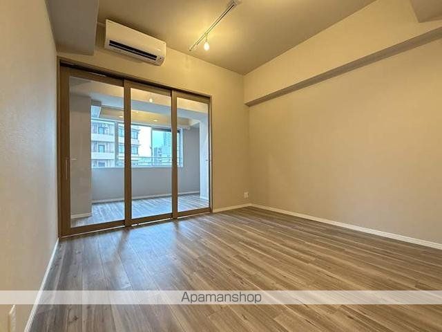 グリーンホームズ2の居間写真