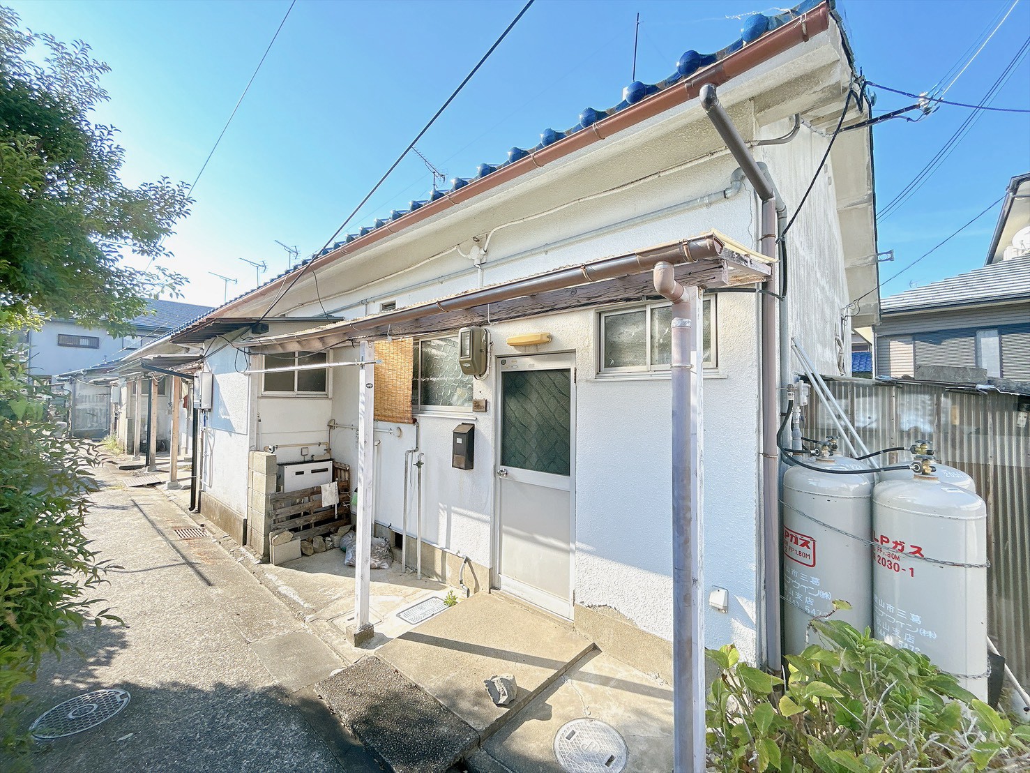 ＪＲ紀勢本線 紀三井寺駅 徒歩21分 1階建 築15年の居間写真