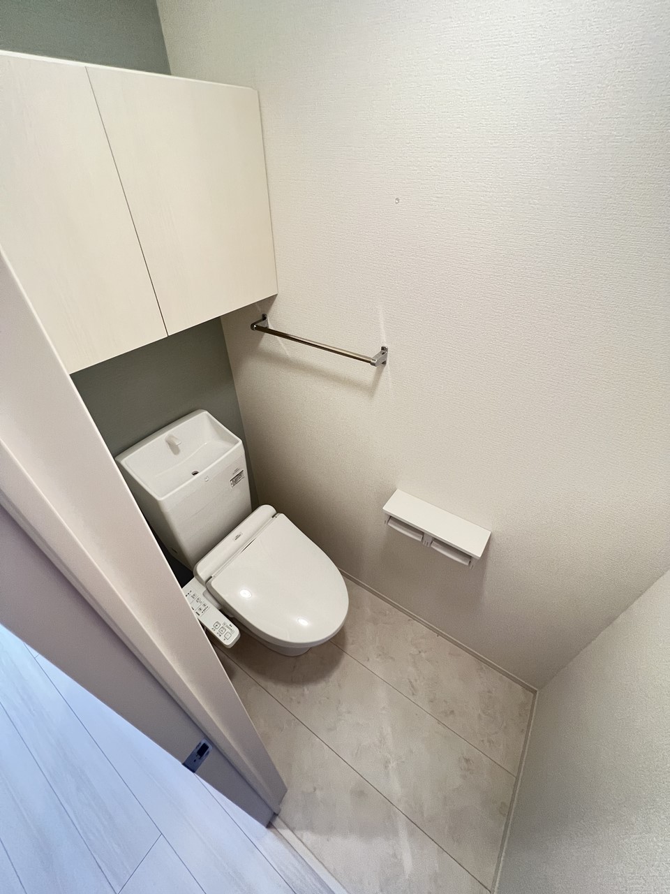 トイレ　※同物件、別部屋の写真です。