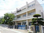 小学校　四国中央市立中曽根小学校（小学校）まで800m