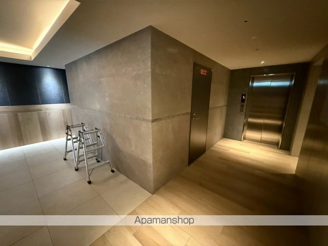 ロビー　ロビー