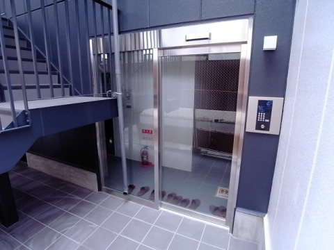 エントランス