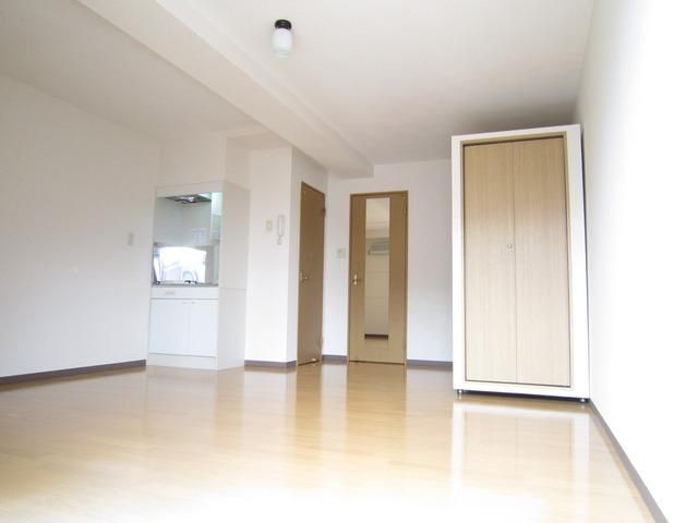 都営新宿線 船堀駅 徒歩10分 3階建 築31年の内装写真