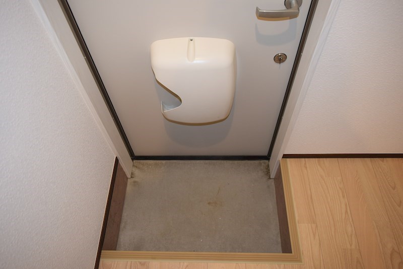 玄関　別部屋参考写真