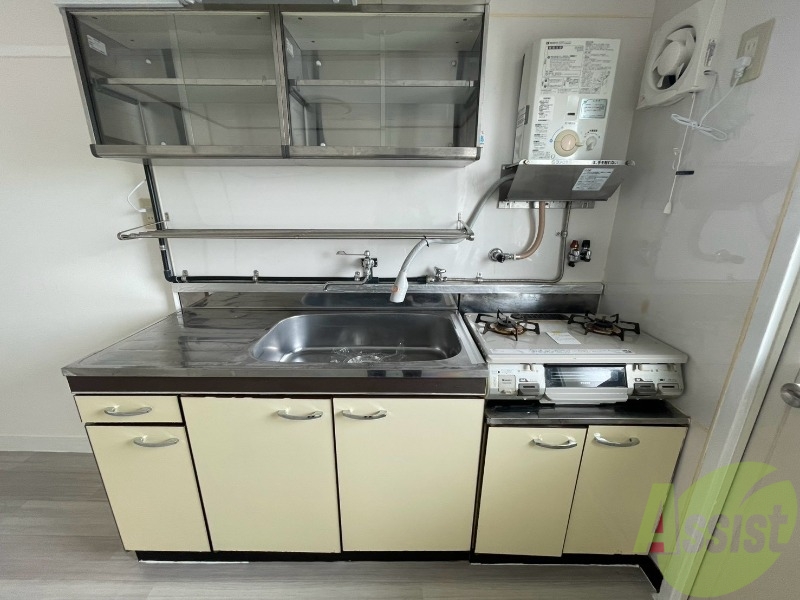 高尾台住宅2号棟のキッチン写真