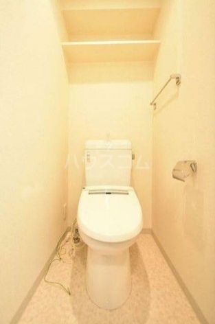 ヴェルト横濱石川町IIのトイレ写真