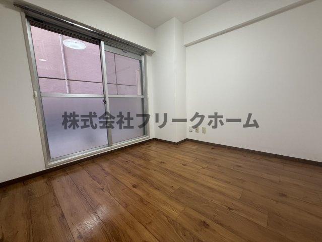 ＪＲ中央線 武蔵境駅 徒歩2分 12階建 築42年の居間写真