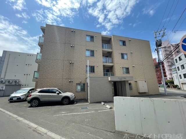 建物外観　外観写真