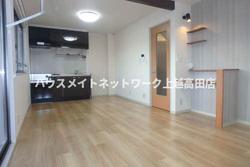 居室・リビング　LDK12.9帖