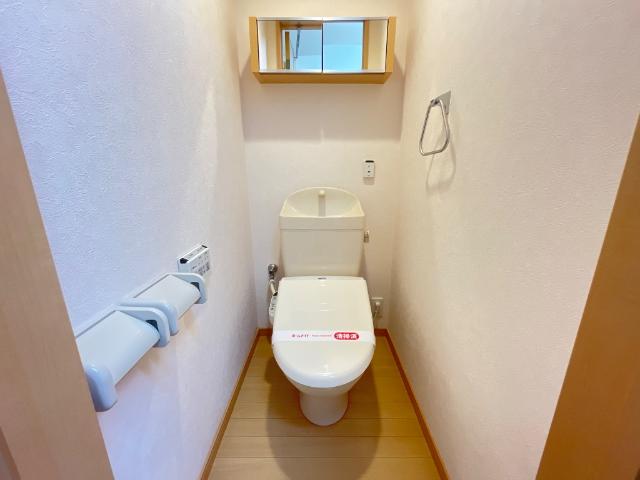 トイレ　シャワー付トイレ