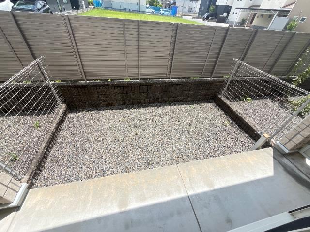 庭　専用庭