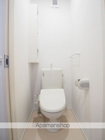 ＪＲ山陰本線 揖屋駅 バス乗車時間：5分 最寄りバス停で下車 徒歩2分 2階建 築10年のトイレ写真