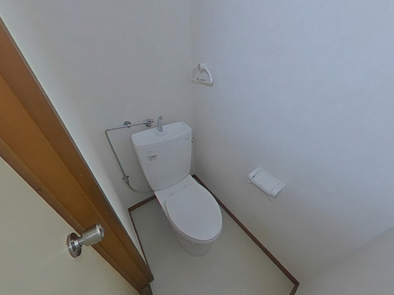 トイレ　※別部屋の写真です