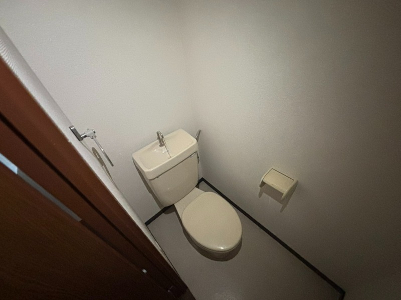 グランエクセル和泉のトイレ写真