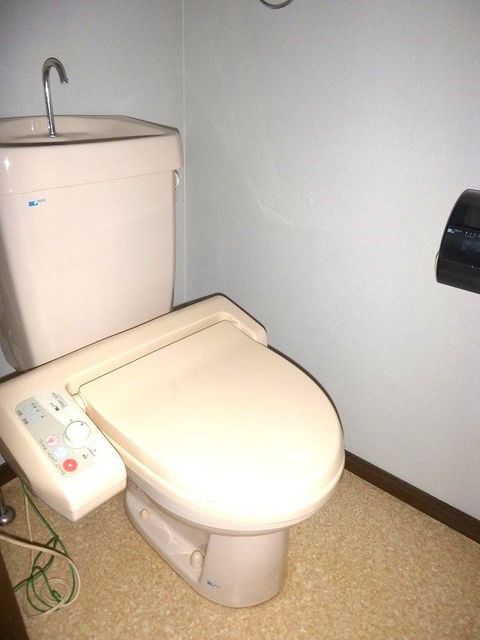 タイコウビルのトイレ写真