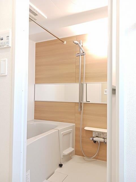 グランシャリオIの風呂写真