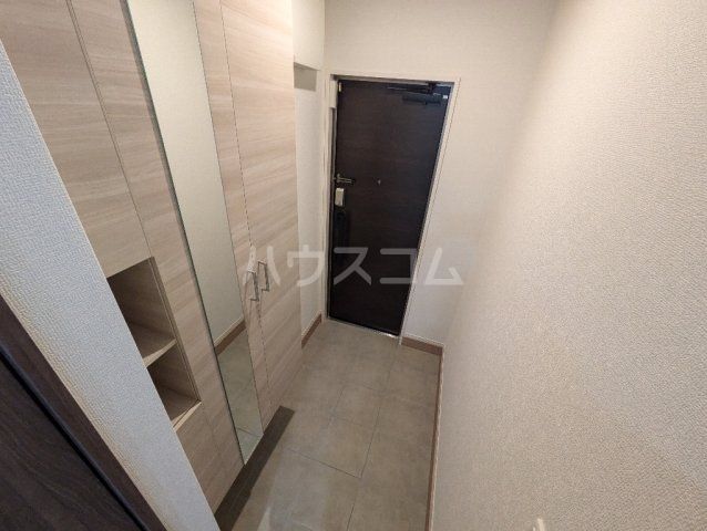 グラナーデ興宮町の玄関写真