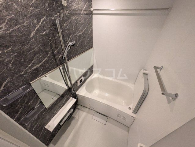 グラナーデ興宮町の風呂写真