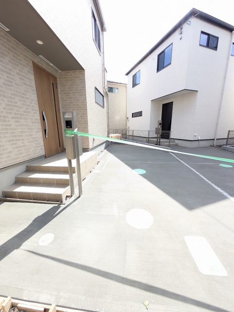 駐車場　駐車場１台付き