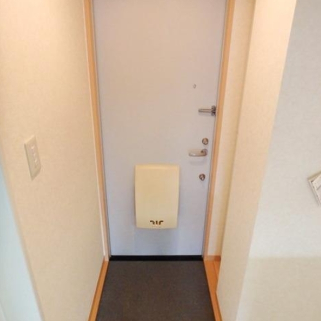 BrosKの玄関写真