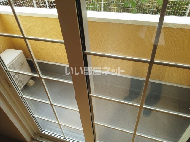 仙台市地下鉄南北線 北仙台駅 バス乗車時間：22分 最寄りバス停で下車 徒歩9分 2階建 築18年の内装写真
